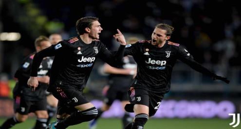 يوفنتوس يعبر فيورنتينا ويضرب موعدا مع إنتر ميلان في نهائي كأس إيطاليا